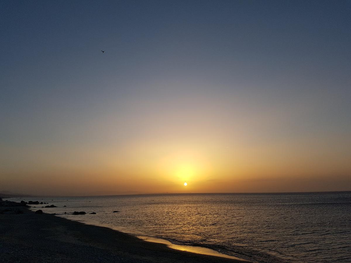 Attico Del Sole Bed & Breakfast Rometta Marea Bagian luar foto
